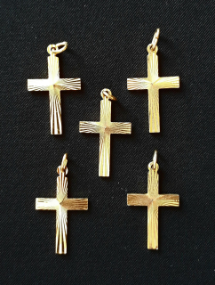 Křížek (bižuterie) 2,5 cm